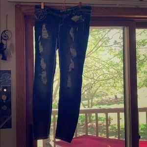 2 for 10** Distressed skinny jeans